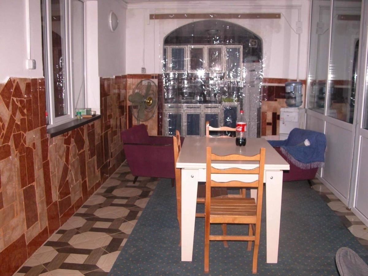 Guest House Oasis - Tvishi Εξωτερικό φωτογραφία