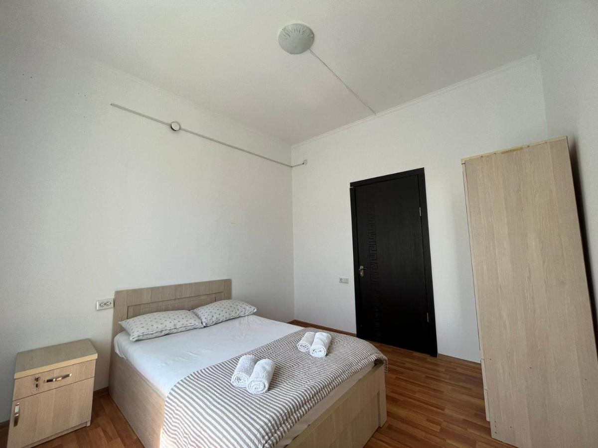 Guest House Oasis - Tvishi Εξωτερικό φωτογραφία