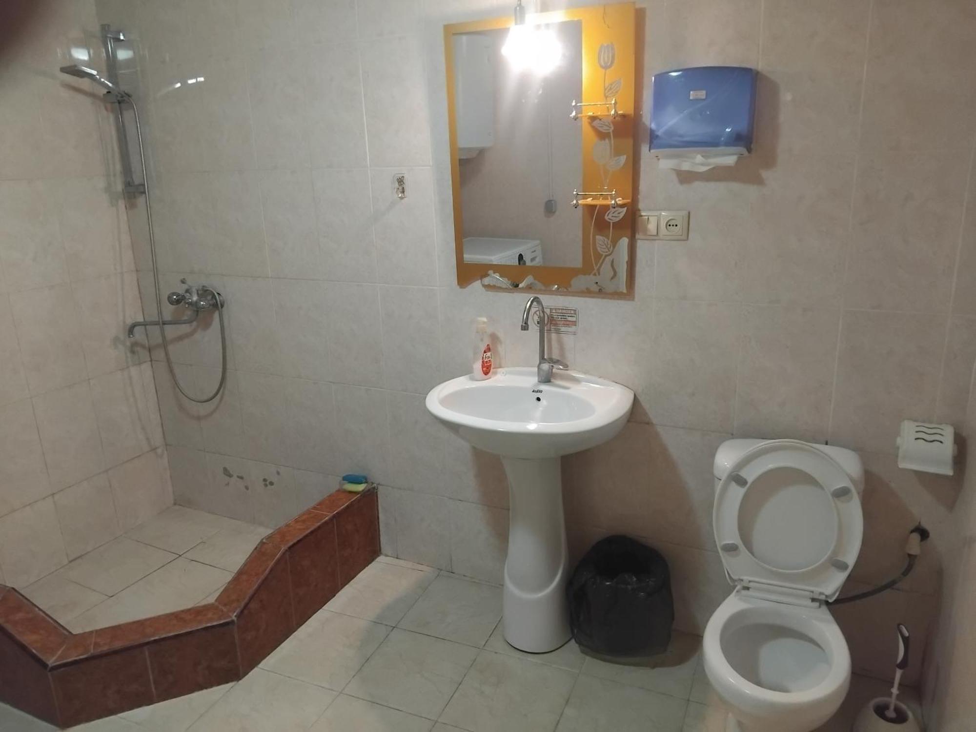 Guest House Oasis - Tvishi Εξωτερικό φωτογραφία